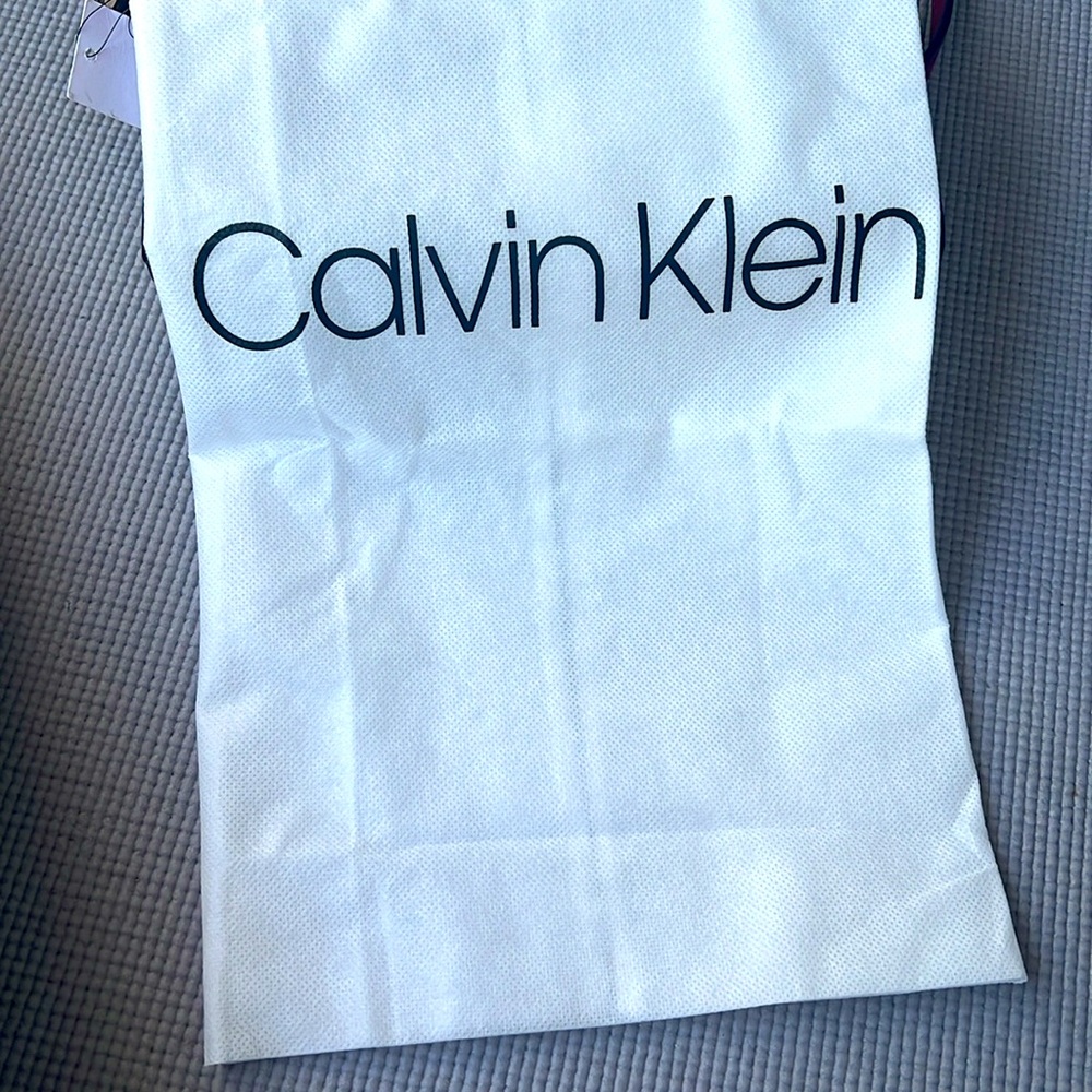 Calvin Klein Purse/Dust Bag NWT - Picture 11 of 14